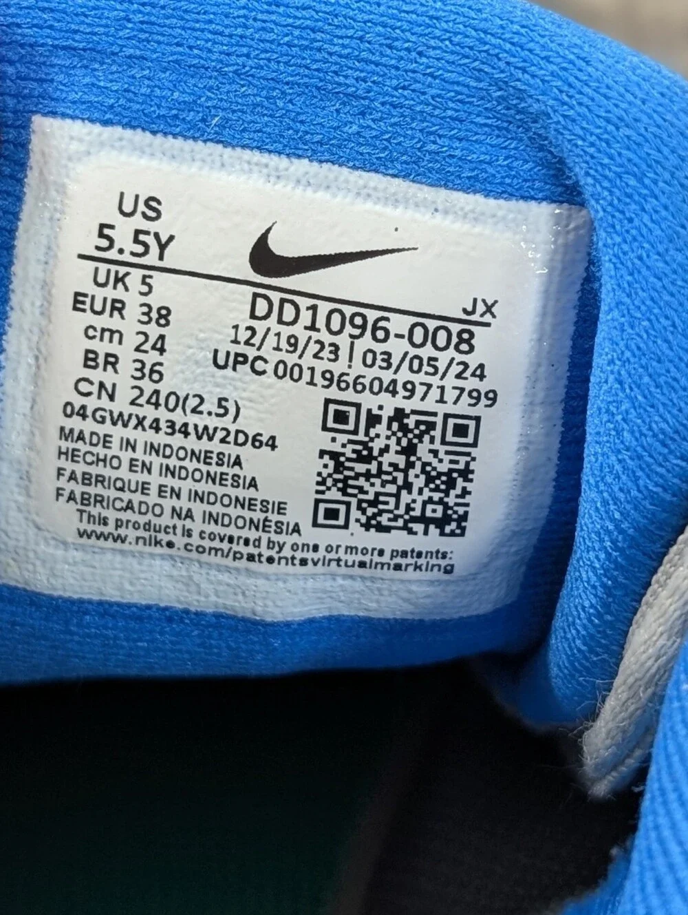 Nike: Revolution 6 Next Nature - DD1096-008 - Size 5.5Y/7 Women